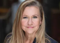 Headshot of Amanda Chase