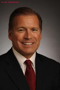 Headshot of Tommy Hanson