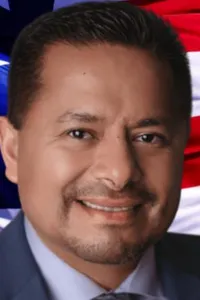 Headshot of Peter Hernandez