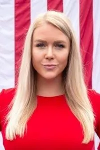 Headshot of Karoline Leavitt