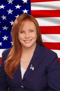 Headshot of Sandy Smith