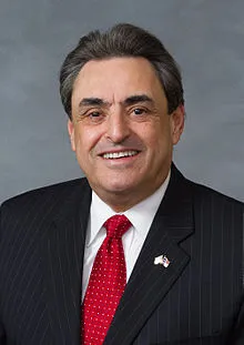 Headshot of Robert Rucho