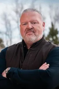 Headshot of Toby Doeden